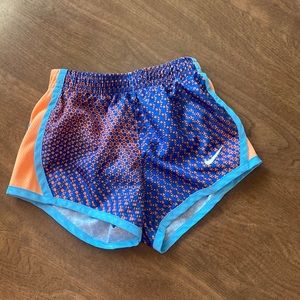 3T girls Nike shorts